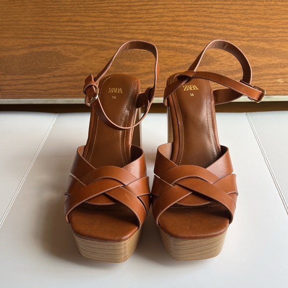 Zara Retro Leather Platform Tan / Brown Block Heels Strappy Sandals - Picture 3 of 6